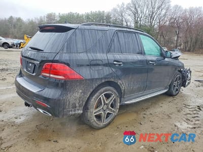 Trzecie zdjęcie samochodu z tyłu: 2018 MERCEDES-BENZ GLE 350 4MATIC VIN:4JGDA5HB9JB025286 - miniatura