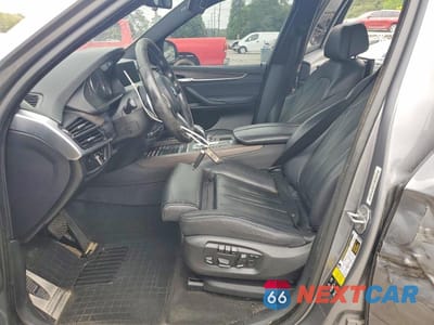 Zdjęcie 7 z 12 samochodu: 2016 BMW X5 XDRIVE35I VIN:5UXKR0C5XG0U08147 - miniatura