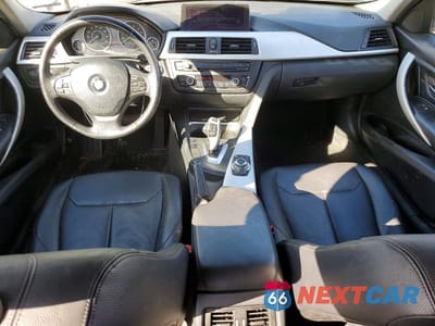 Zdjęcie 8 z 12 samochodu: 2013 BMW 328 XI SULEV VIN:WBA3B5C55DF594063 - miniatura