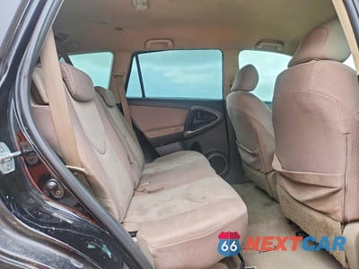 Zdjęcie 11 z 13 samochodu: 2006 TOYOTA RAV4 BASE VIN:JTMZD33V465020493 - miniatura