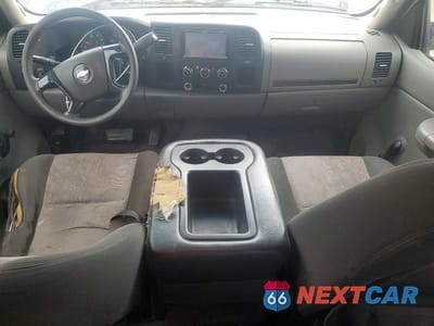 Zdjęcie 8 z 12 samochodu: 2008 CHEVROLET SILVERADO VIN:1GCEC19X98Z213619 - miniatura
