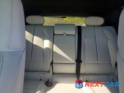 Zdjęcie 10 z 13 samochodu: 2024 CADILLAC LYRIQ LUXURY VIN:1GYKPRRK7RZ106736 - miniatura