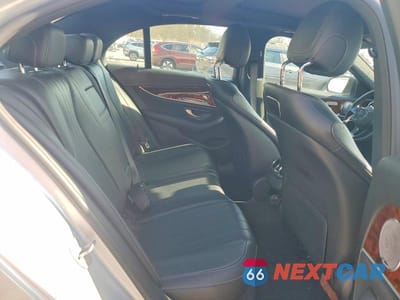 Zdjęcie 10 z 11 samochodu: 2018 MERCEDES-BENZ E 300 4MATIC VIN:WDDZF4KB7JA360542 - miniatura