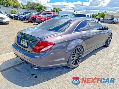 Czwarte zdjęcie samochodu z boku: 2008 MERCEDES-BENZ CL 63 AMG VIN:WDDEJ77XX8A011372 - miniatura