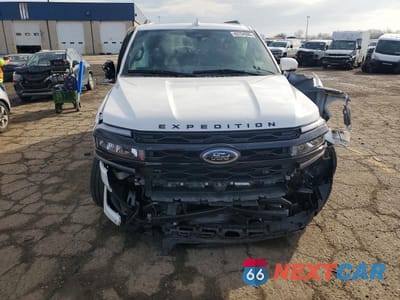 Piąte zdjęcie samochodu w środku: 2024 FORD EXPEDITION LIMITED VIN:1FMJU2A80REB14035 - miniatura