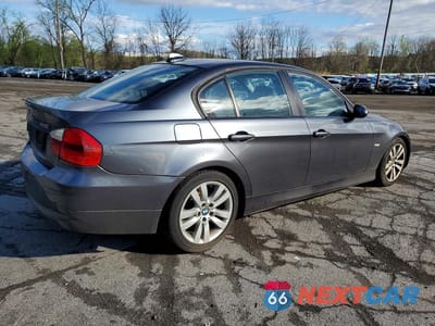 Trzecie zdjęcie samochodu z tyłu: 2007 BMW 328 I VIN:WBAVA33547PG40001 - miniatura