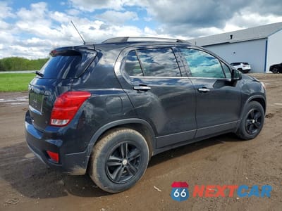 Trzecie zdjęcie samochodu z tyłu: 2020 CHEVROLET TRAX 1LT VIN:KL7CJLSB4LB004973 - miniatura