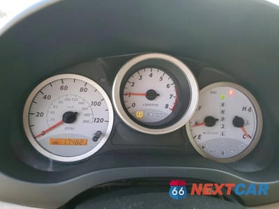 Zdjęcie 9 z 13 samochodu: 2004 TOYOTA RAV4 BASE VIN:JTEHD20V740024666 - miniatura