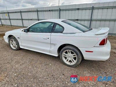 Drugie zdjęcie samochodu z przodu: 1998 FORD MUSTANG GT VIN:1FAFP42X8WF193050 - miniatura