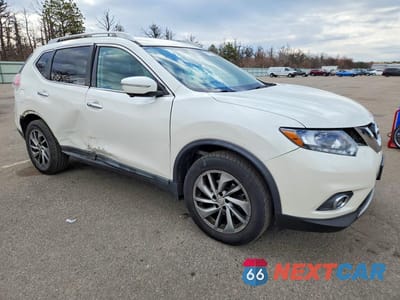 Czwarte zdjęcie samochodu z boku: 2015 NISSAN ROGUE SL VIN:5N1AT2MV6FC803959 - miniatura