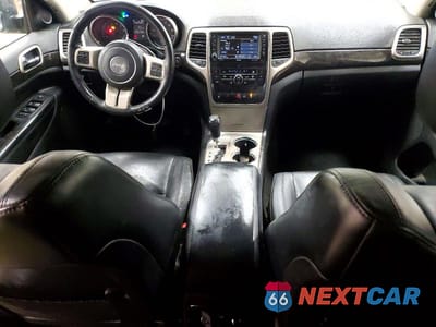 Zdjęcie 8 z 13 samochodu: 2012 JEEP GRAND CHEROKEE LAREDO VIN:1C4RJFAG2CC225574 - miniatura