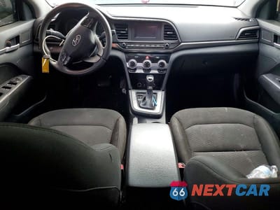 Zdjęcie 8 z 12 samochodu: 2019 HYUNDAI ELANTRA SE VIN:5NPD74LF3KH466497 - miniatura