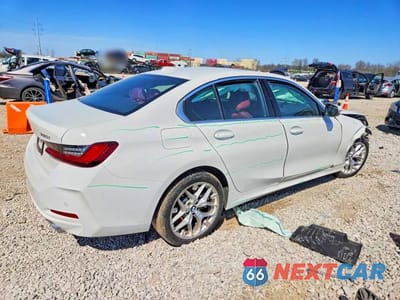 Trzecie zdjęcie samochodu z tyłu: 2025 BMW 330XI VIN:3MW89CW06S8F23823 - miniatura