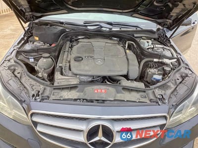 Zdjęcie 7 z 10 samochodu: 2014 MERCEDES-BENZ E 350 VIN:WDDHF5KB1EB057824 - miniatura