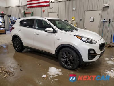 Czwarte zdjęcie samochodu z boku: 2020 KIA SPORTAGE S VIN:KNDP6CACXL7679164 - miniatura