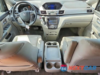 Zdjęcie 8 z 13 samochodu: 2016 HONDA ODYSSEY TOURING VIN:5FNRL5H95GB029696 - miniatura