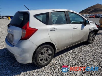 Trzecie zdjęcie samochodu z tyłu: 2018 NISSAN VERSA NOTE S VIN:3N1CE2CP3JL354931 - miniatura