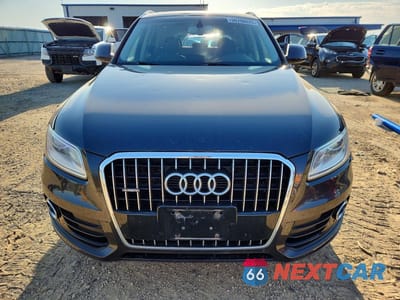 Piąte zdjęcie samochodu w środku: 2016 AUDI Q5 PREMIUM PLUS VIN:WA1L2AFP3GA036877 - miniatura