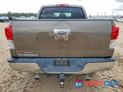 Zdjęcie 6 z 14 samochodu: 2010 TOYOTA TUNDRA CREWMAX SR5 VIN:5TFEY5F14AX095053 - miniatura
