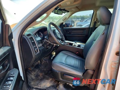 Zdjęcie 7 z 12 samochodu: 2018 RAM 1500 ST VIN:1C6RR7ST7JS288495 - miniatura