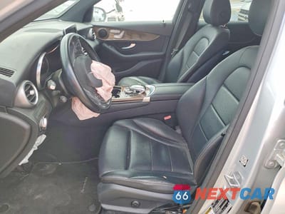 Zdjęcie 7 z 12 samochodu: 2016 MERCEDES-BENZ GLC 300 VIN:WDC0G4JB1GF106154 - miniatura