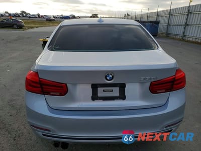 Zdjęcie 6 z 12 samochodu: 2017 BMW 330 I VIN:WBA8B9C53HK884747 - miniatura