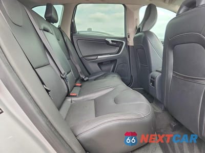 Zdjęcie 11 z 12 samochodu: 2016 VOLVO XC60 T5 PREMIER VIN:YV440MDK2G2853659 - miniatura