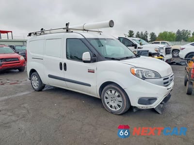 Czwarte zdjęcie samochodu z boku: 2016 RAM PROMASTER CITY SLT VIN:ZFBERFBTXG6A98683 - miniatura