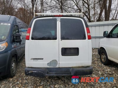 Zdjęcie 6 z 13 samochodu: 2008 CHEV EXPRESS G2500 VIN:1GCGG25C981202429 - miniatura