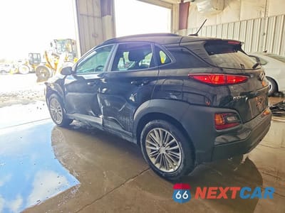 Drugie zdjęcie samochodu z przodu: 2019 HYUNDAI KONA SEL VIN:KM8K22AA3KU374504 - miniatura