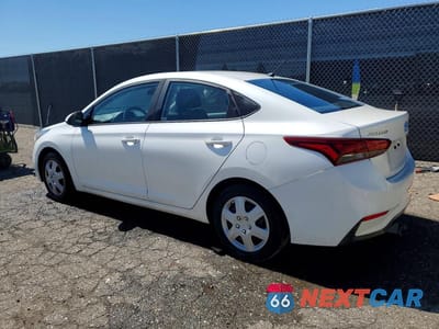 Drugie zdjęcie samochodu z przodu: 2018 HYUNDAI ACCENT SE VIN:3KPC24A32JE033212 - miniatura