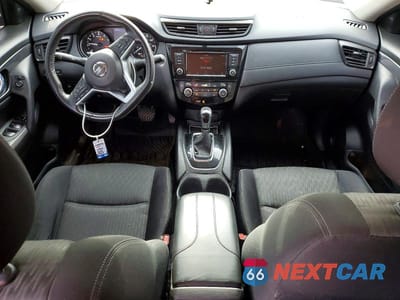 Zdjęcie 8 z 13 samochodu: 2018 NISSAN ROGUE SV VIN:JN8AT2MV1JW306169 - miniatura