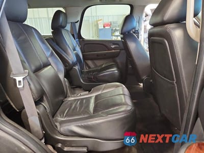 Zdjęcie 11 z 14 samochodu: 2011 CHEVROLET TAHOE K1500 LT VIN:1GNSKBE08BR107875 - miniatura