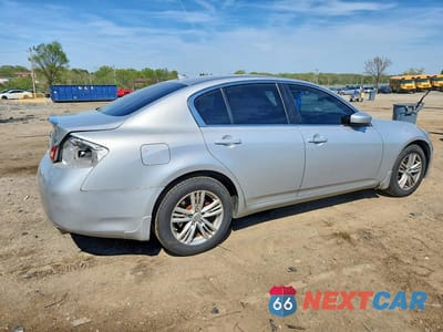 Trzecie zdjęcie samochodu z tyłu: 2013 INFINITI G37 SEDAN X VIN:JN1CV6AR2DM357048 - miniatura