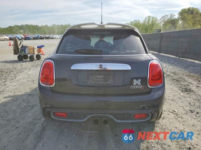 Zdjęcie 6 z 12 samochodu: 2017 MINI COOPER S VIN:WMWXU3C37H2F48846 - miniatura