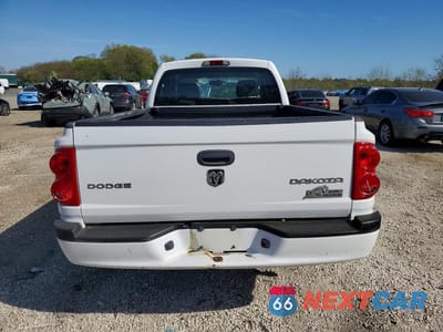 Zdjęcie 6 z 12 samochodu: 2010 DODGE DAKOTA SXT VIN:1D7CE3BKXAS151079 - miniatura