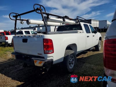Trzecie zdjęcie samochodu z tyłu: 2012 GMC SIERRA K3500 VIN:1GT422C84CF172994 - miniatura