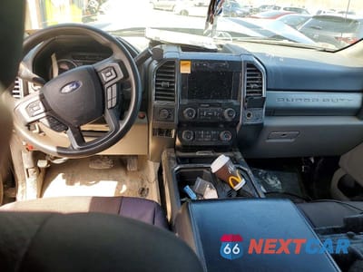 Zdjęcie 8 z 12 samochodu: 2021 FORD F350 VIN:1FT8X3DT5MED32867 - miniatura
