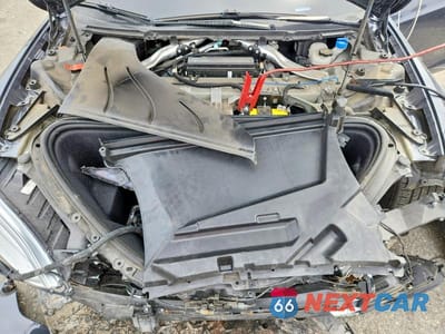 Zdjęcie 11 z 12 samochodu: 2018 TESLA MODEL S VIN:5YJSA1E21JF262702 - miniatura