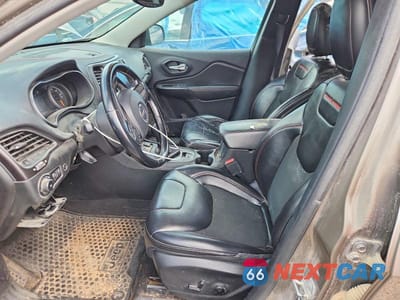 Zdjęcie 7 z 14 samochodu: 2021 JEEP CHEROKEE TRAILHAWK VIN:1C4PJMBX0MD176462 - miniatura