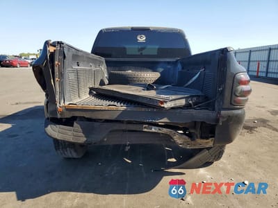Zdjęcie 6 z 13 samochodu: 2004 GMC NEW SIERRA C1500 VIN:1GTEC19T84Z295141 - miniatura
