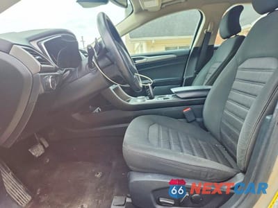 Zdjęcie 7 z 12 samochodu: 2019 FORD FUSION SE VIN:3FA6P0T99KR270725 - miniatura