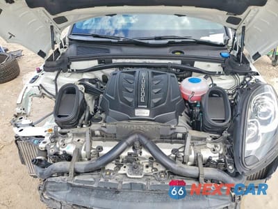 Zdjęcie 12 z 14 samochodu: 2018 PORSCHE MACAN S VIN:WP1AB2A58JLB33320 - miniatura