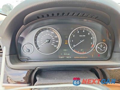 Zdjęcie 9 z 12 samochodu: 2011 BMW 528 I VIN:WBAFR1C52BC749507 - miniatura