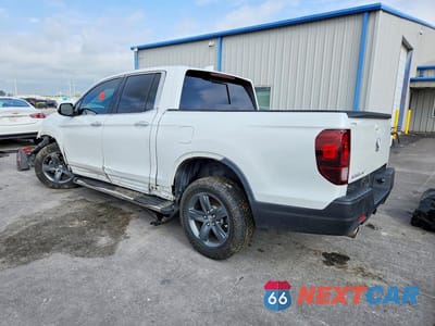 Drugie zdjęcie samochodu z przodu: 2023 HONDA RIDGELINE RTL-E VIN:5FPYK3F7XPB009858 - miniatura