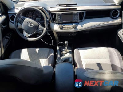 Zdjęcie 8 z 12 samochodu: 2014 TOYOTA RAV4 XLE VIN:2T3RFREV0EW164351 - miniatura