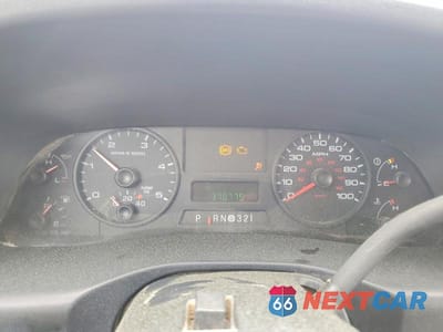 Zdjęcie 9 z 11 samochodu: 2005 FORD F350 SUPER DUTY FLATBED TRUCK VIN:1FDWW36P45EA87955 - miniatura