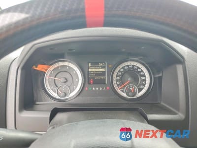Zdjęcie 9 z 12 samochodu: 2015 RAM 1500 ST VIN:3C6JR6AT3FG525216 - miniatura