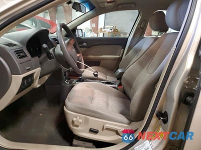 Zdjęcie 7 z 12 samochodu: 2010 FORD FUSION SE VIN:3FAHP0HA2AR415677 - miniatura