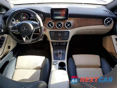 Zdjęcie 8 z 14 samochodu: 2016 MERCEDES-BENZ GLA 45 AMG VIN:WDDTG5CBXGJ228777 - miniatura